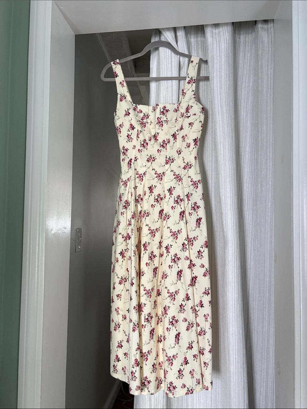 WeWoreWhat Cream Midi Dress with Pink Floral Print